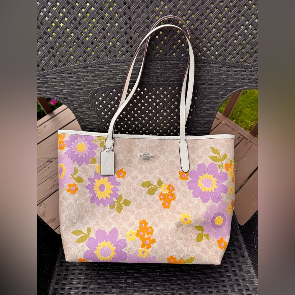 COACH TOTE.  BRAND NEW!!  Wrappings still on.